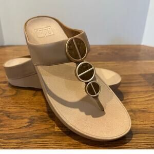 FitFlop Women's Halo Beaded Circle Leather Toe Post Sandals Beige Size 9 NWT